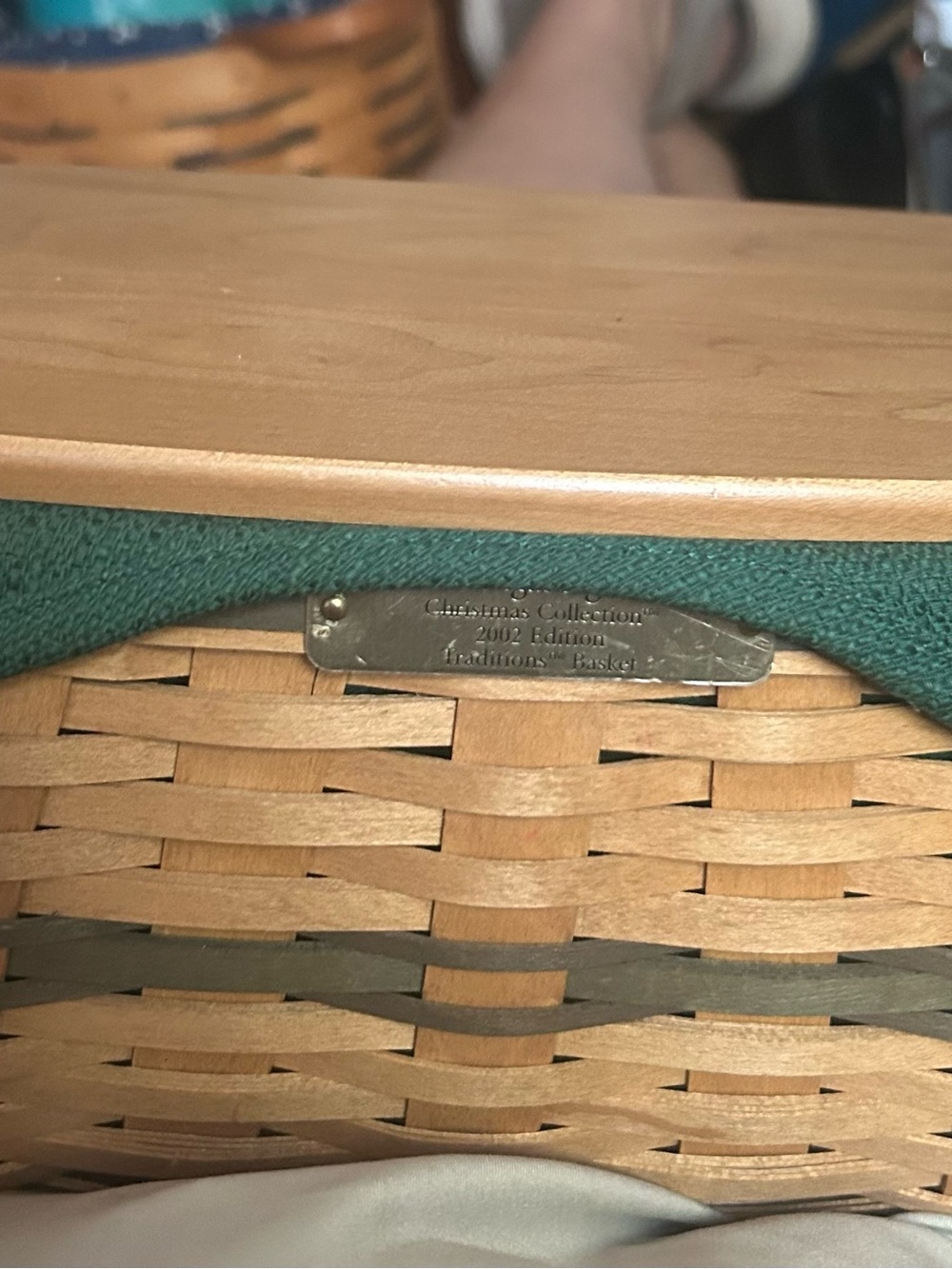 Longaberger Natural Wood Basket with Green Fabric Liner